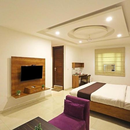 Hotel Urban Luxury Νέο Δελχί Εξωτερικό φωτογραφία