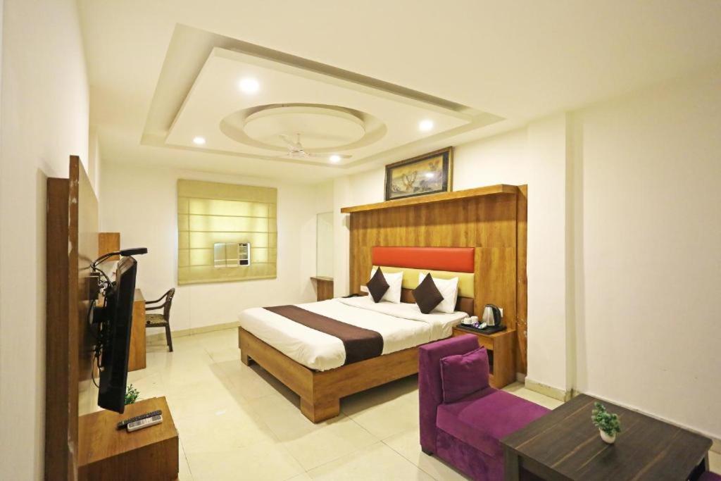 Hotel Urban Luxury Νέο Δελχί Εξωτερικό φωτογραφία