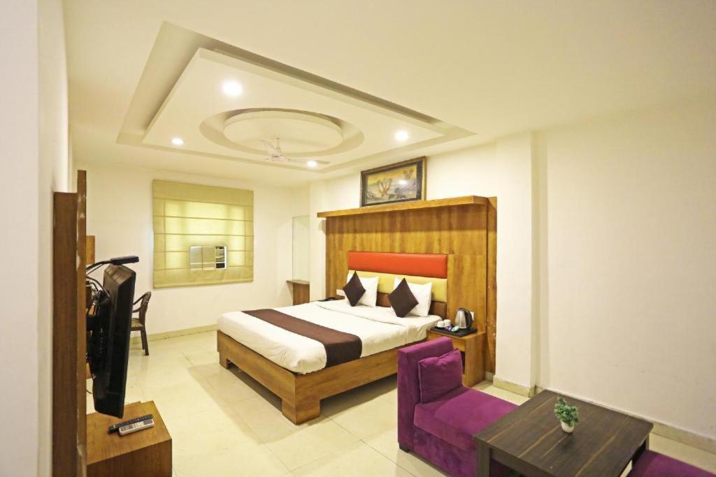 Hotel Urban Luxury Νέο Δελχί Εξωτερικό φωτογραφία