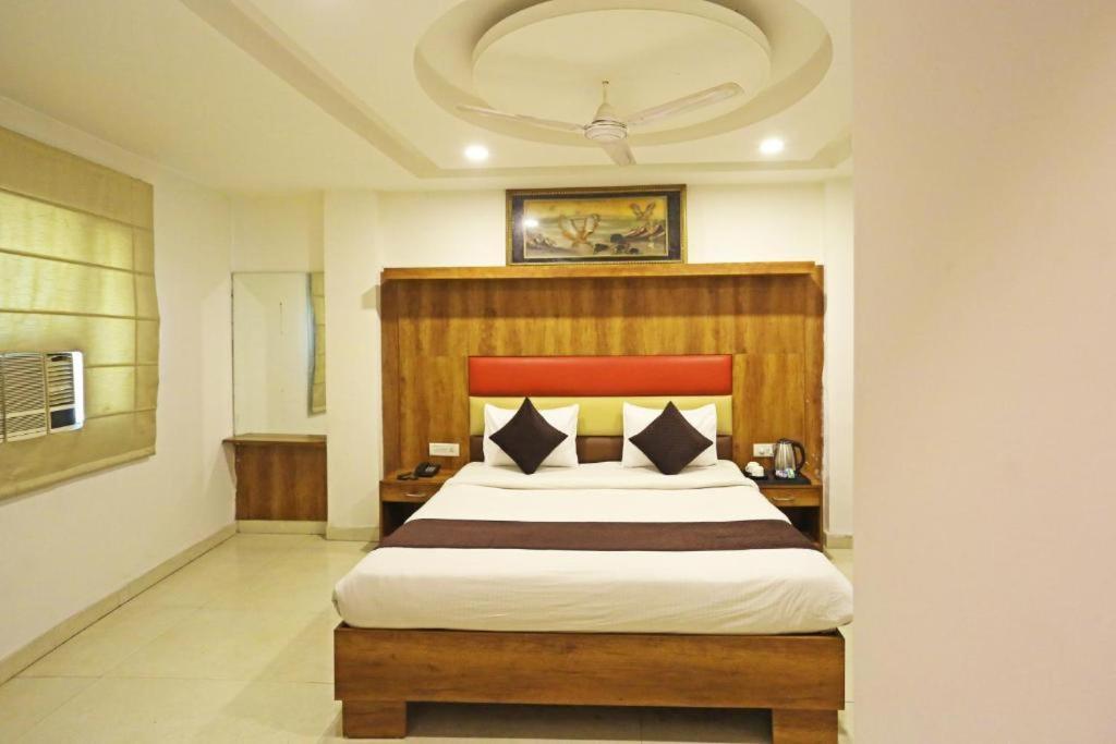 Hotel Urban Luxury Νέο Δελχί Εξωτερικό φωτογραφία