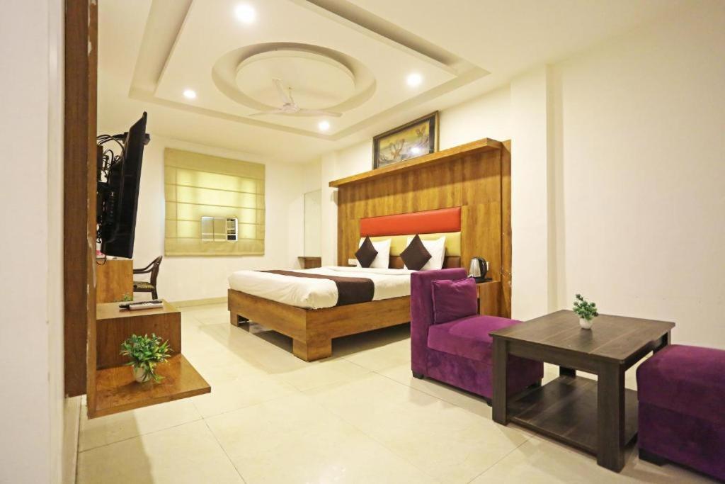 Hotel Urban Luxury Νέο Δελχί Εξωτερικό φωτογραφία